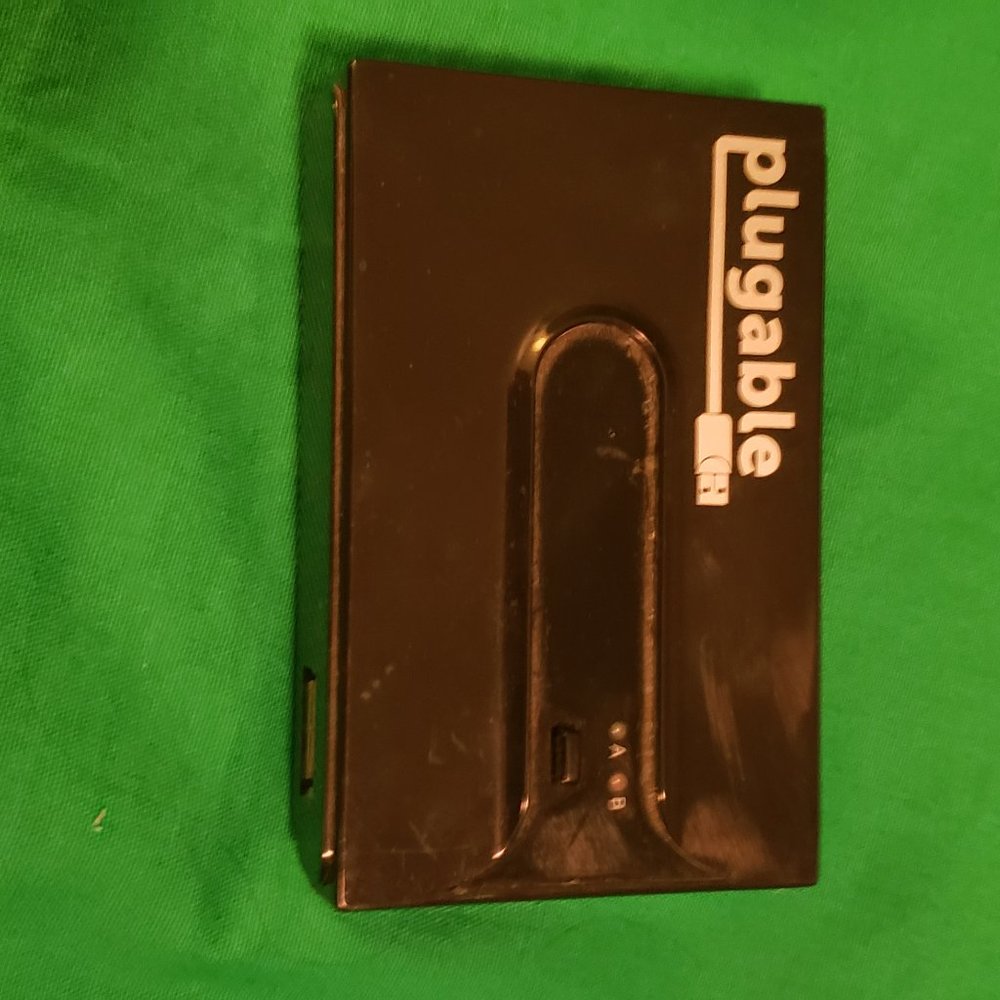 Plugable USB Switcher Tested Working - Picture 3 of 3